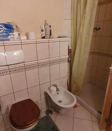 Cozy On The Town Hall Square Апартаменти *